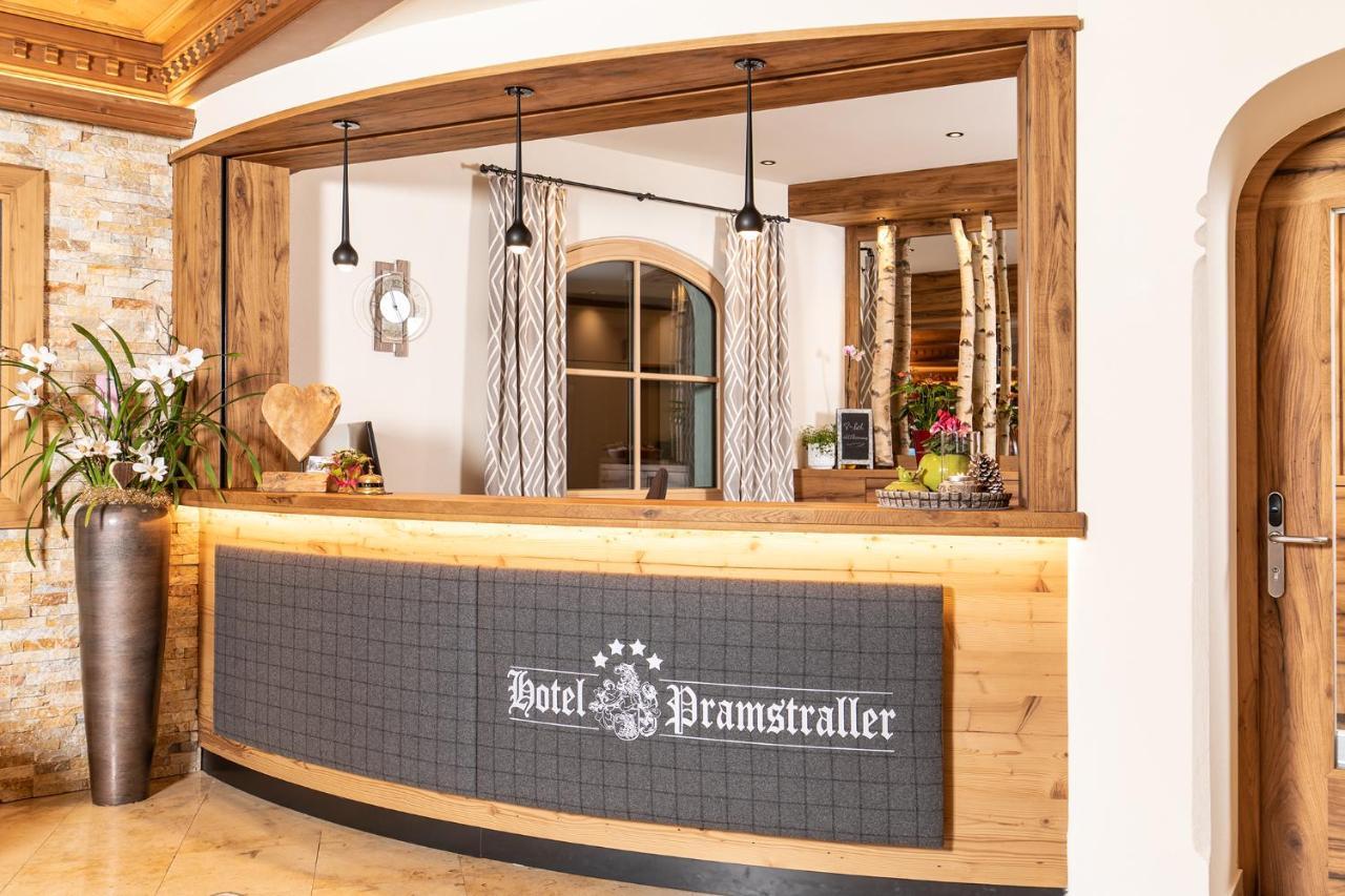 Hotel Pramstraller Майрхофен Экстерьер фото
